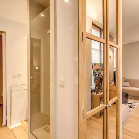 Lejlighed Champs Elysees-faubourg 3-bed In Paris